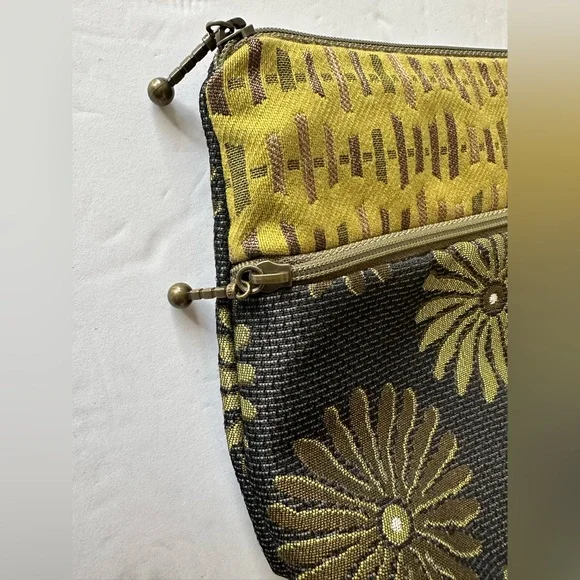 Maruca Green and Brown Patterned Clutch - Picture 6 of 10